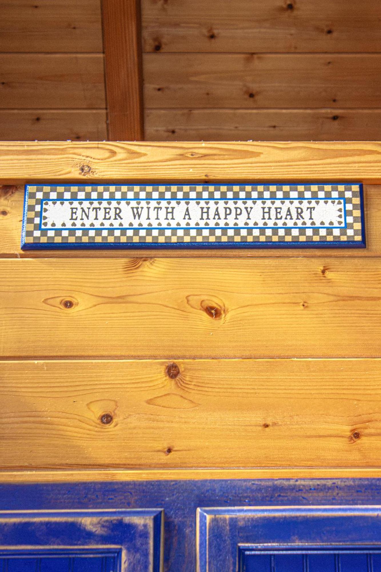Love Me Tender Studio Cabin Sevierville Phòng bức ảnh