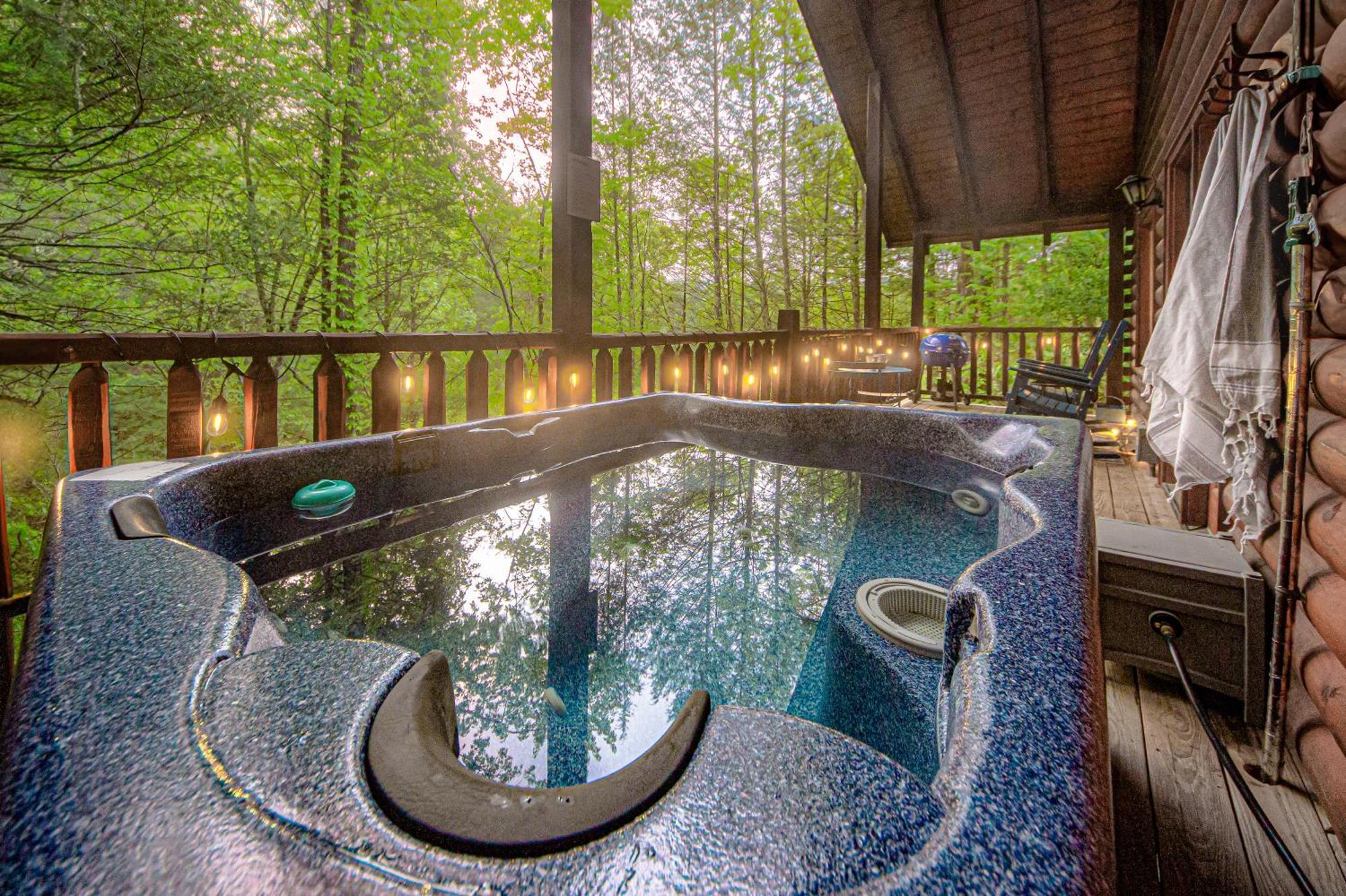 Love Me Tender Studio Cabin Sevierville Phòng bức ảnh