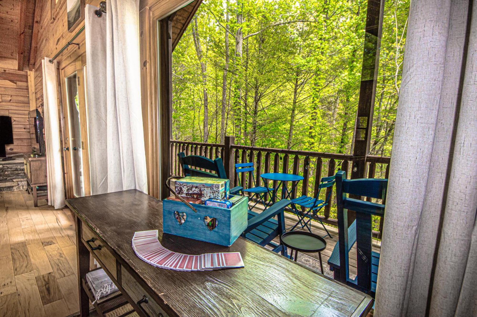 Love Me Tender Studio Cabin Sevierville Phòng bức ảnh