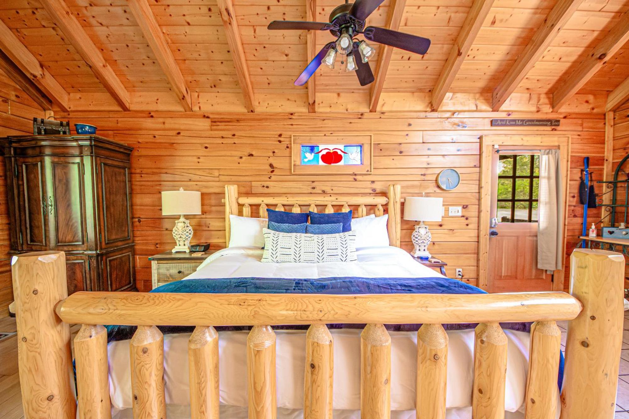Love Me Tender Studio Cabin Sevierville Ngoại thất bức ảnh
